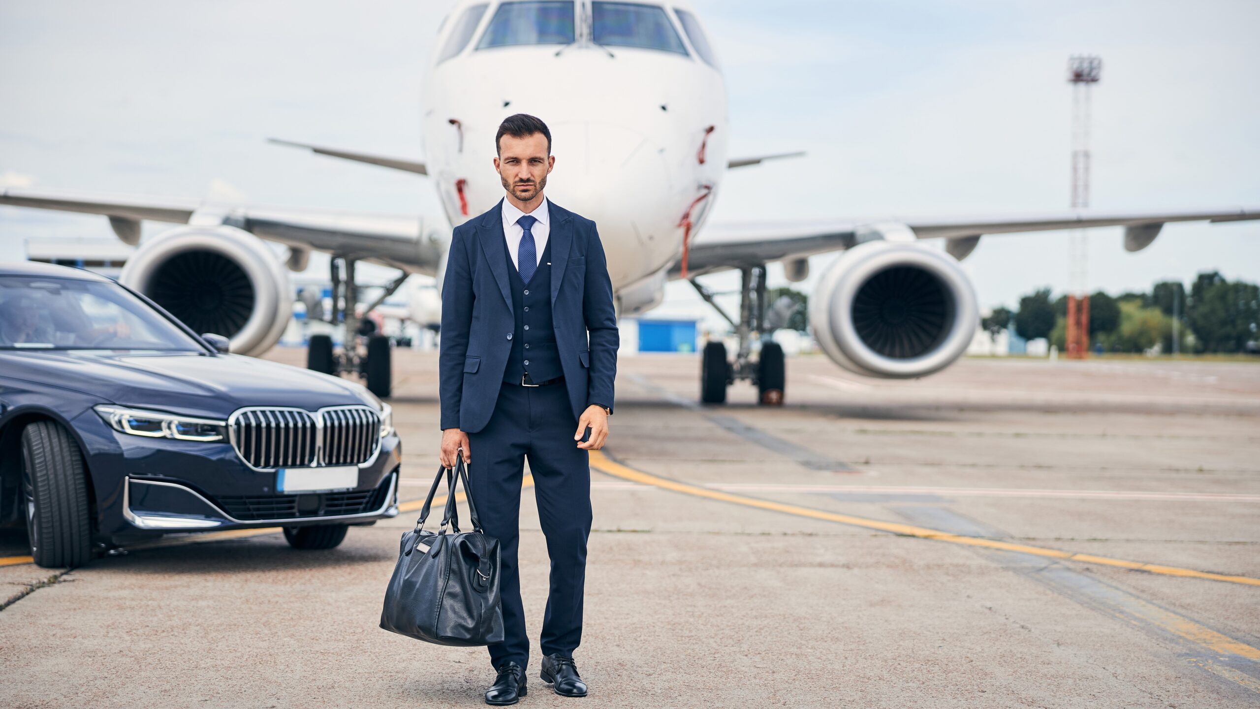 Private-jet-terminal-chauffeur