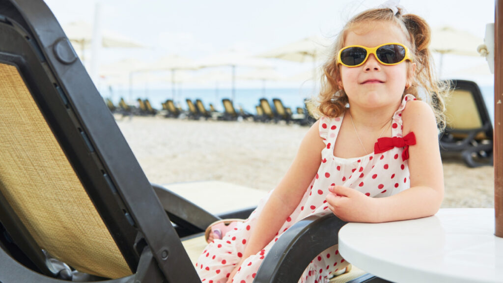 What to Wear At The Airport during Summer for Children