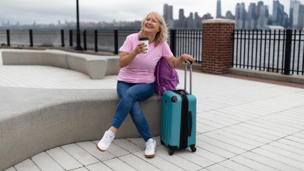 What to Wear At The Airport during Summer for Seniors