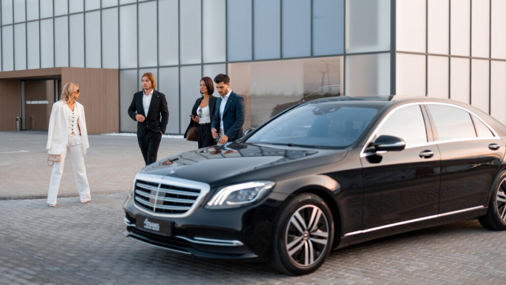 Why choose RolDrive’s Mercedes S Class Chauffeur in London